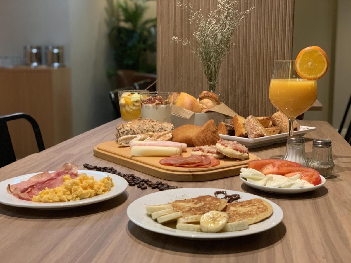 Spot Apartments Casa Januario Порто Екстериор снимка