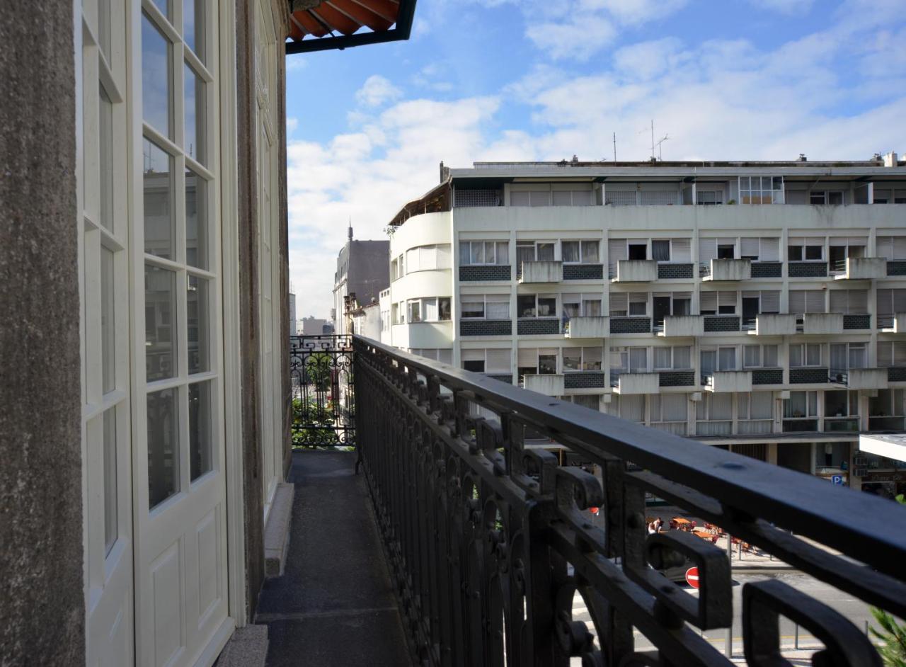 Spot Apartments Casa Januario Порто Екстериор снимка